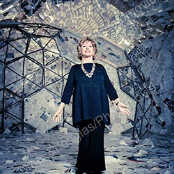 Press photo: 2016-001.jpg. Click to download a high resolution image.
